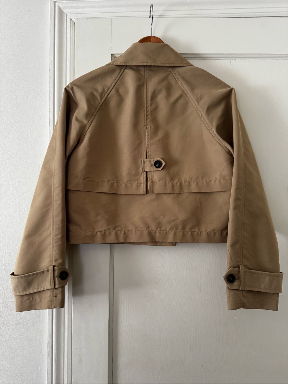 NWOT Zara Cropped Double-Breasted Trench Coat in Beige - Picture 4 of 5